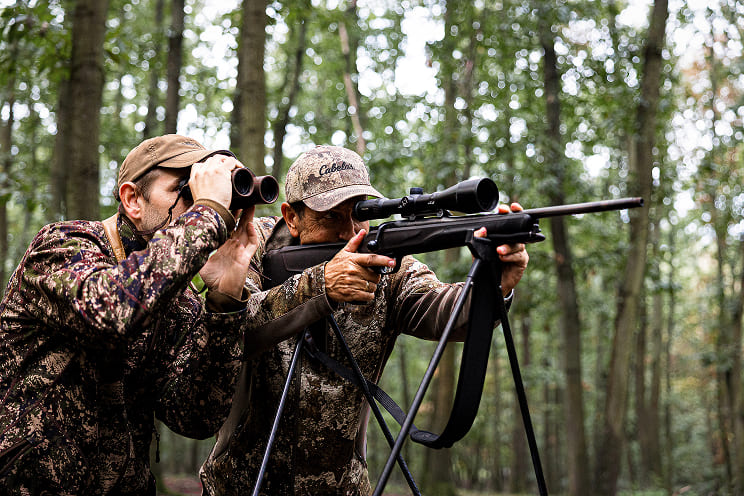 Tatán kezdtük a vadászatok szervezését